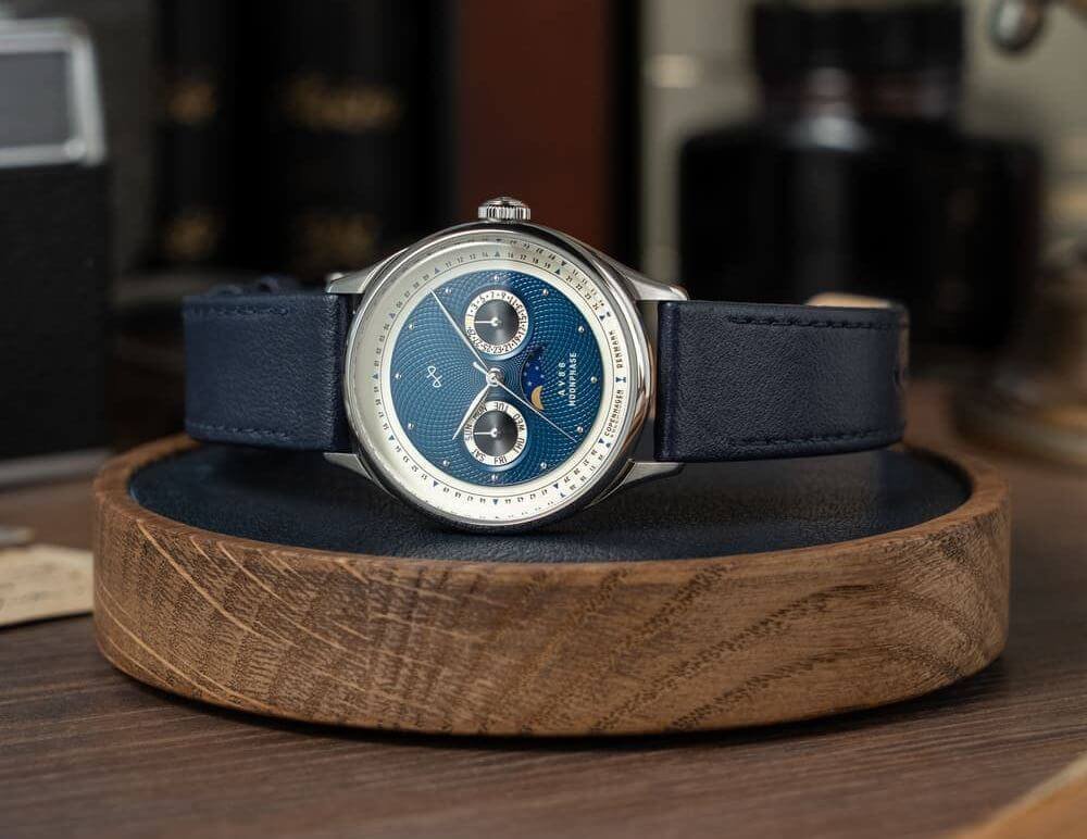 AV86 1968 Moonphase