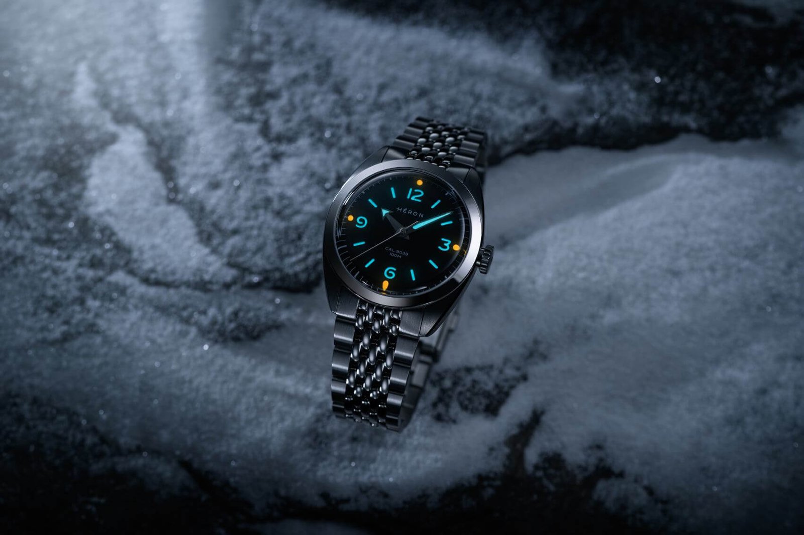 Heron Continental Black Lume